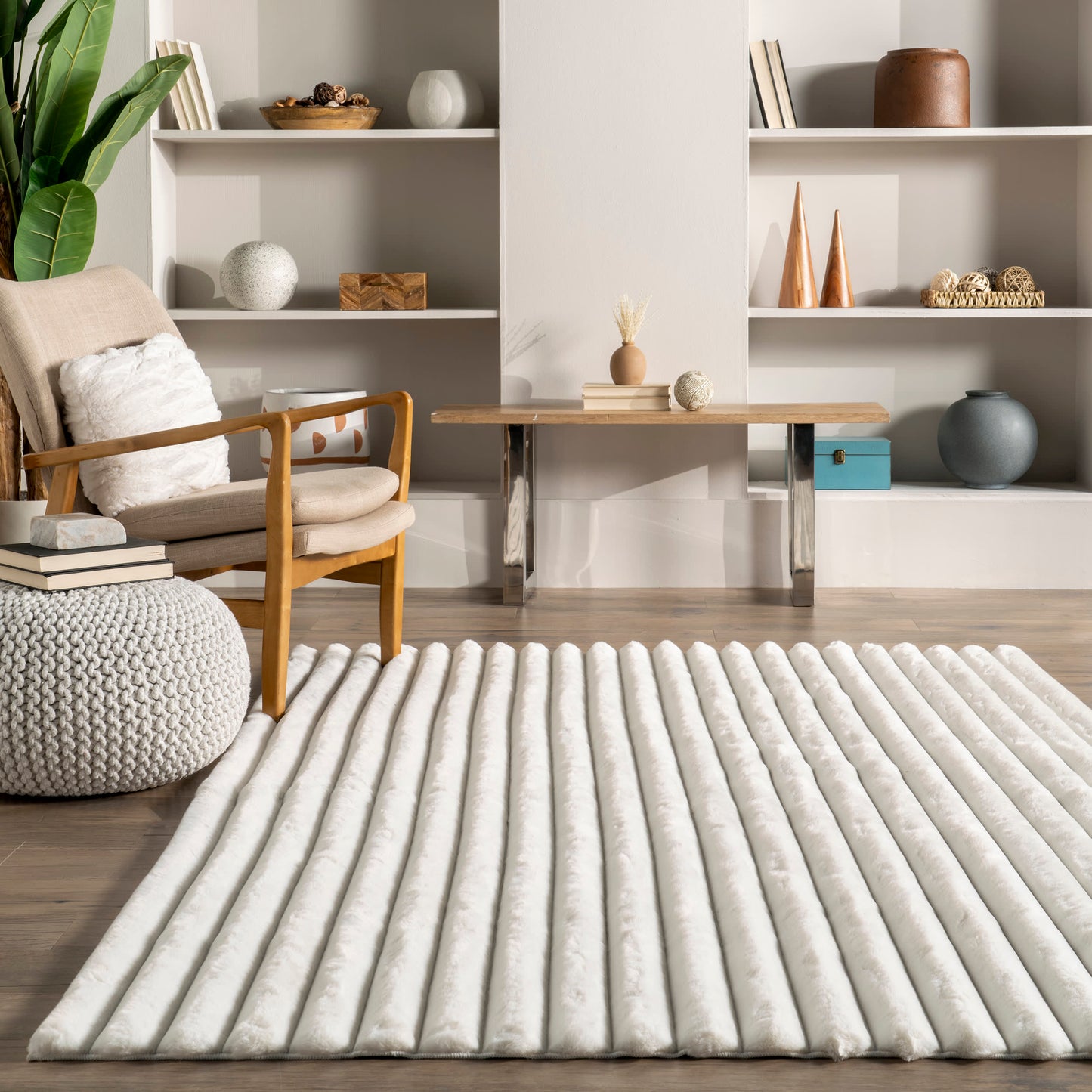 Kris Striped Plush Cloud Washable Rug in Off White