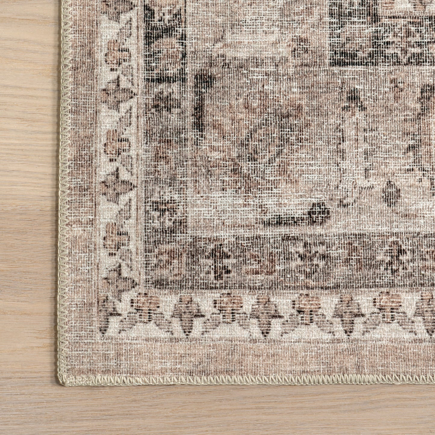 Keyara Stone Color Spill-Resistant Washable Rug
