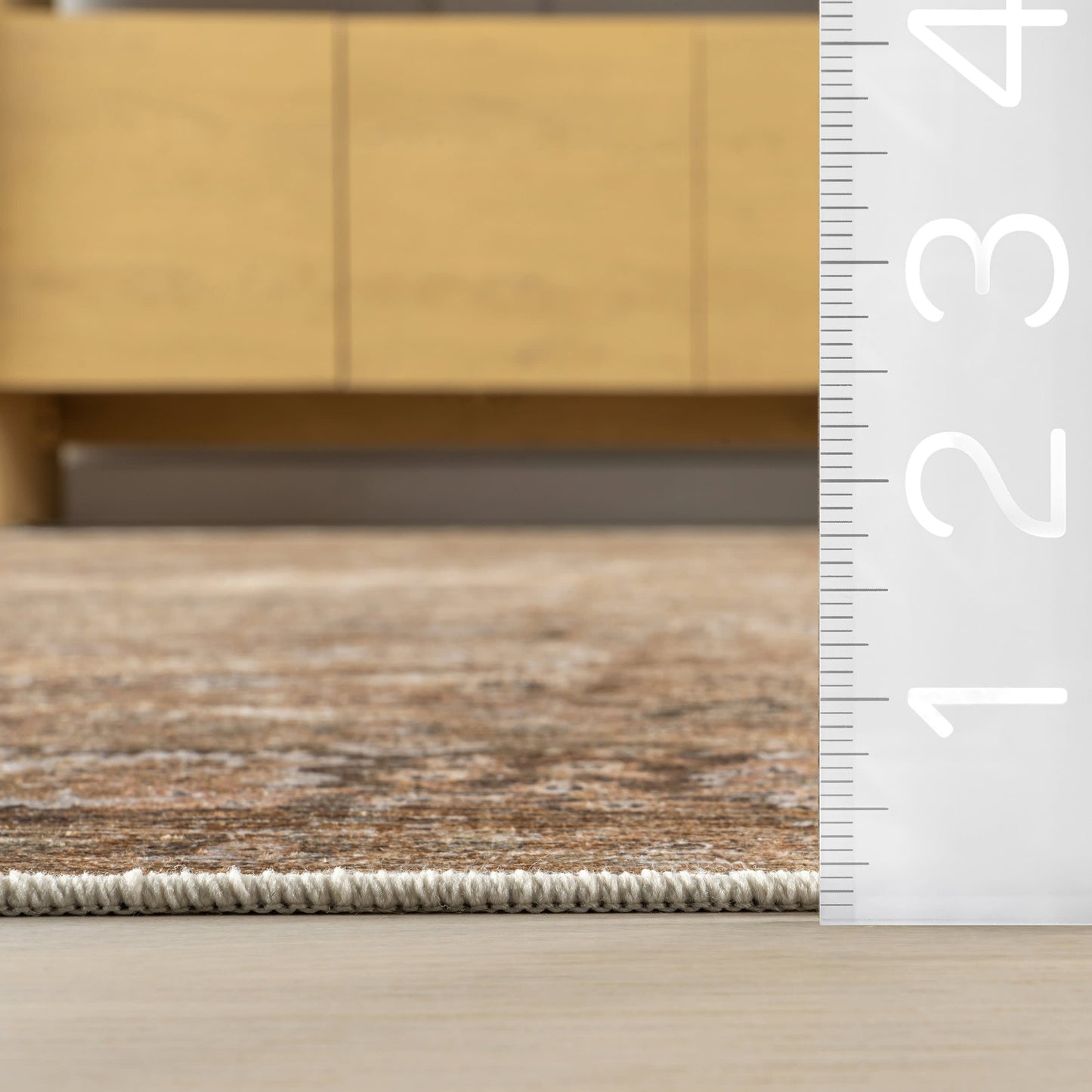 Bayberry Vintage-Style Washable Rug in Light Brown | Spill-Proof