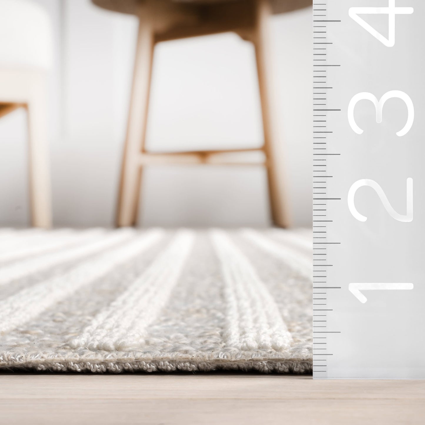 Fredrika Geometric Pattern Washable Rug in Light Grey