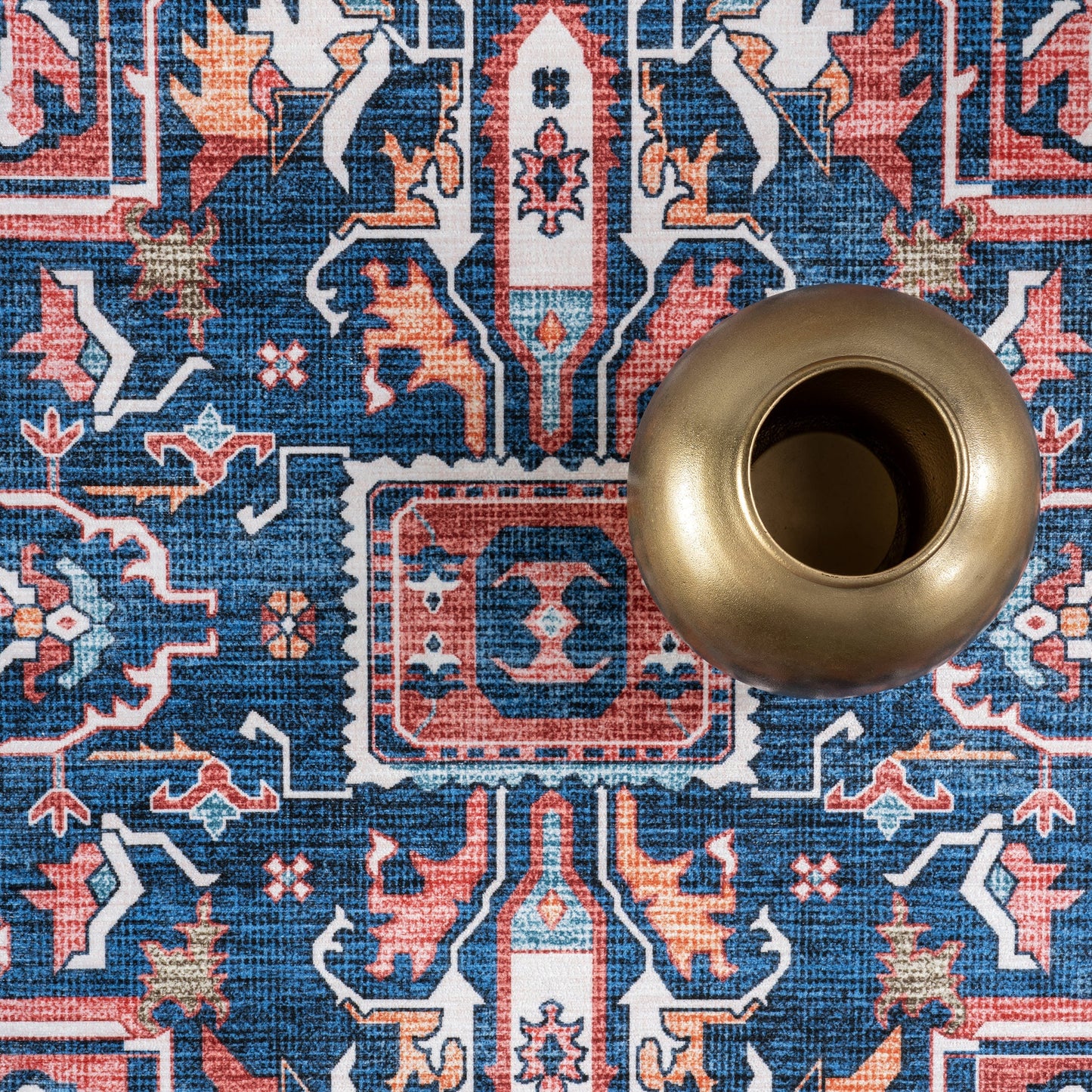 Atrium Medallion Stain-Resistant Washable Rug in Rust