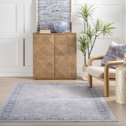 Bayberry Vintage-Style Washable Rug in Light Blue