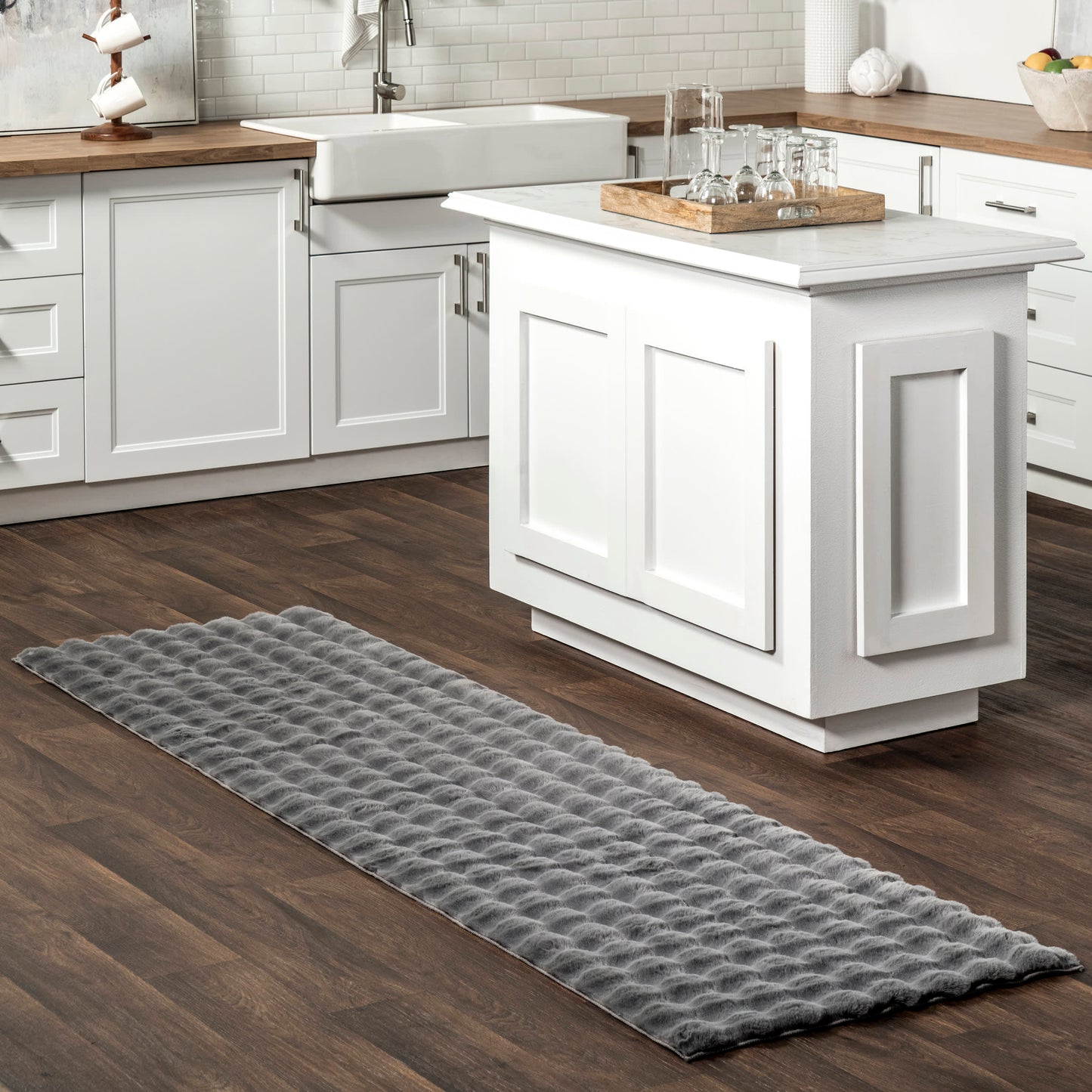 Ivana Dark Grey Checkered Plush Washable Rug | Cloud Collection