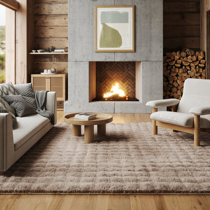 Ivana Taupe Checkered Plush Washable Rug